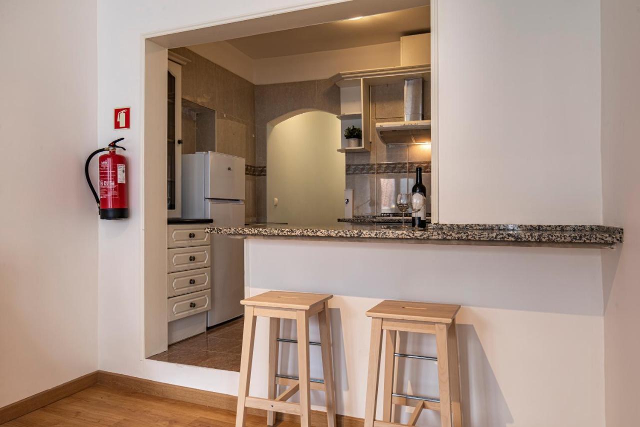 3 Bedroom Apt Near Av. Liberdade Lisabona Exterior foto